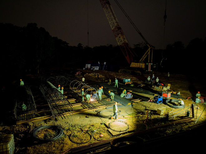 Cầu Trần Hưng Đạo qua sông Hồng thi công xuyên Tết, về đích giữa năm 2027- Ảnh 1.