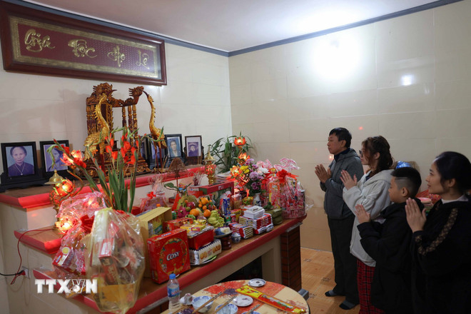 Văn khấn Giao thừa Tết Nguyên đán Bính Ngọ trong nhà và ngoài trời- Ảnh 1.