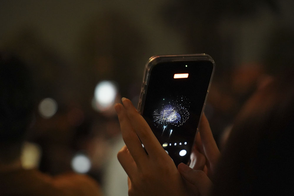 Mãn nhãn màn pháo hoa rực rỡ chào Tết Bính Ngọ 2026- Ảnh 22. Mãn nhãn màn pháo hoa rực rỡ chào Tết Bính Ngọ 2026- Ảnh 22.