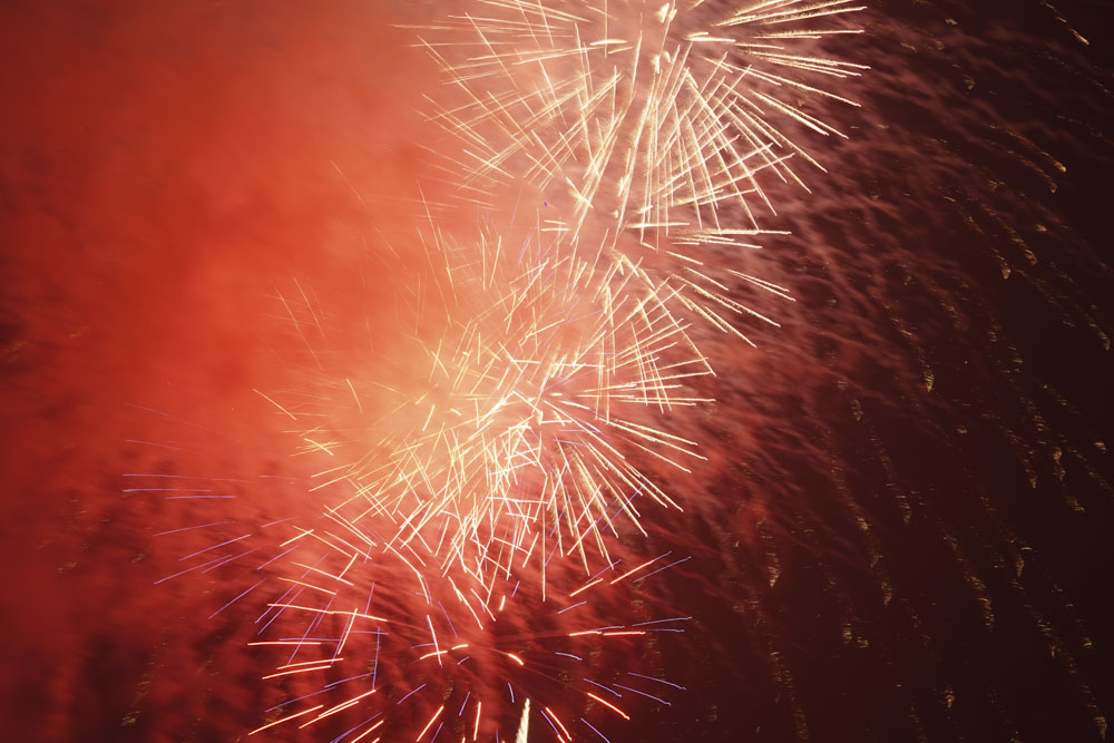 Mãn nhãn màn pháo hoa rực rỡ chào Tết Bính Ngọ 2026- Ảnh 26. Mãn nhãn màn pháo hoa rực rỡ chào Tết Bính Ngọ 2026- Ảnh 26.