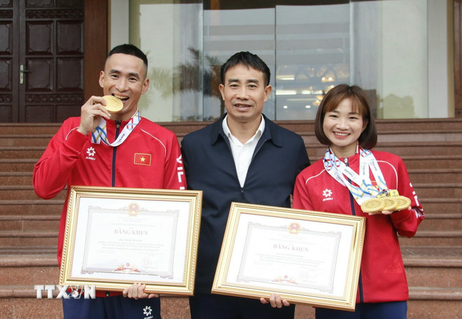 "Nữ hoàng điền kinh" viết nên khát vọng Việt với 15 huy chương Vàng- Ảnh 2.