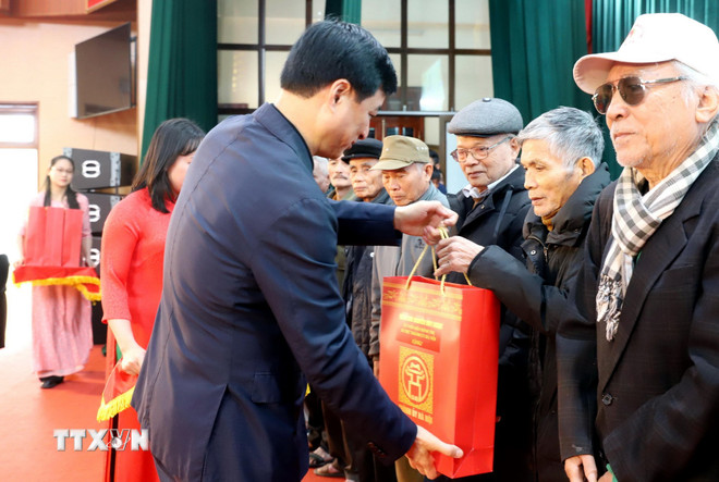 Thủ tướng yêu cầu không để thiếu hàng, tăng giá bất hợp lý dịp Tết Bính Ngọ 2026- Ảnh 4.