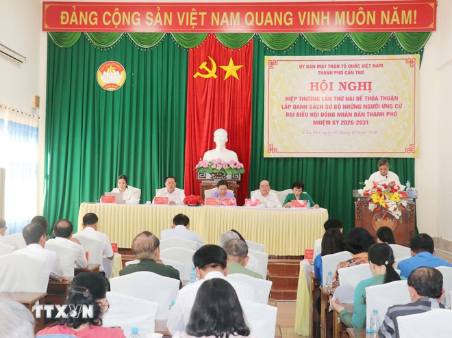 Bầu cử Quốc hội và HĐND: Nêu cao tinh thần, trách nhiệm, phát huy dân chủ- Ảnh 2.