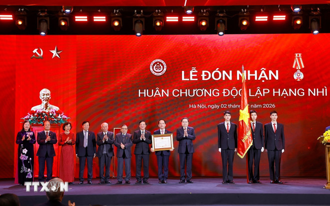 Chủ tịch Quốc hội: "Xứng đáng là cơ quan tham mưu chiến lược hàng đầu về công tác lập hiến, lập pháp"- Ảnh 2.