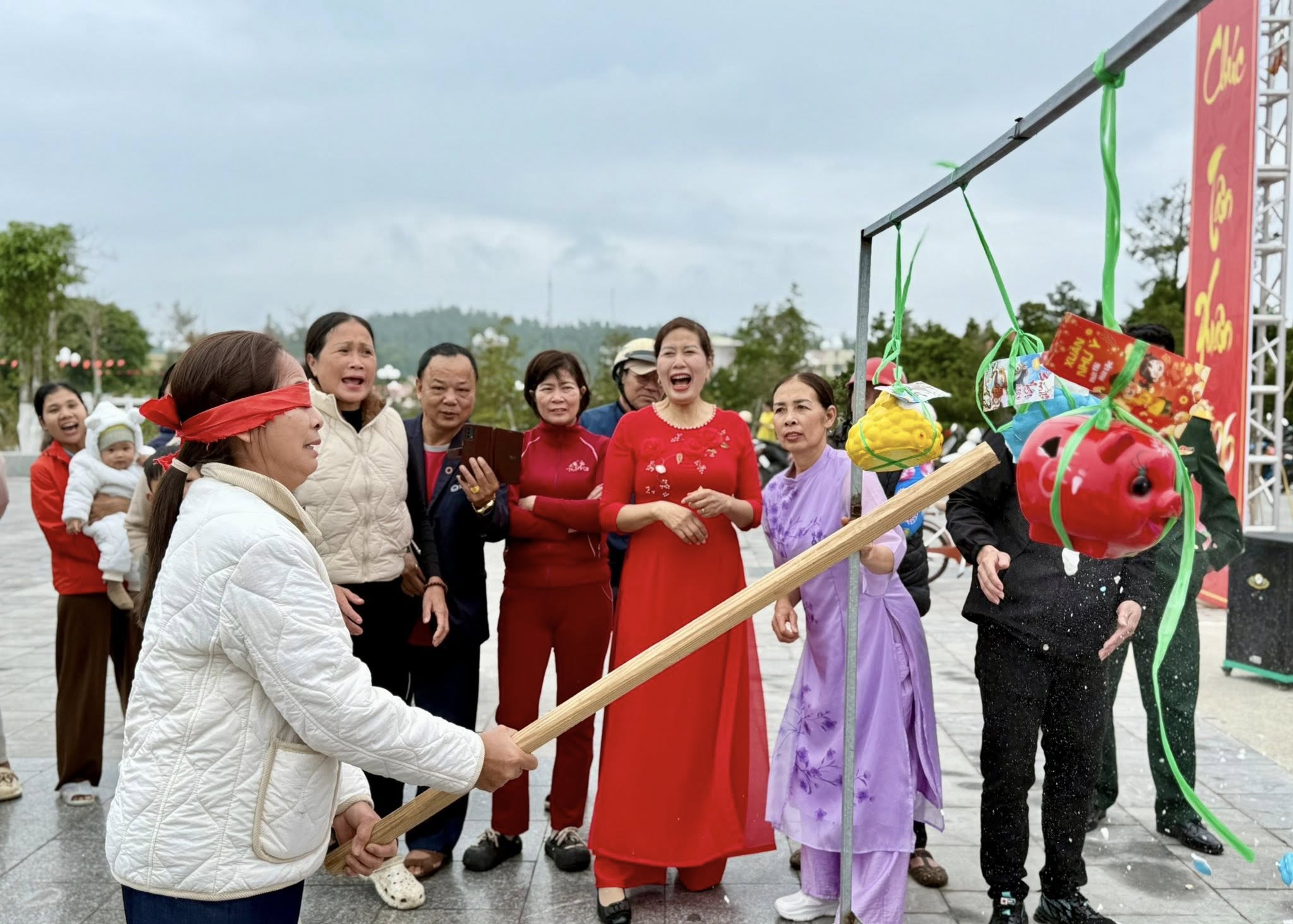 Phụ nữ Cô Tô phát động phong trào thi đua năm 2026 trên đảo tiền tiêu- Ảnh 2. Phụ nữ Cô Tô phát động phong trào thi đua năm 2026 trên đảo tiền tiêu- Ảnh 2.