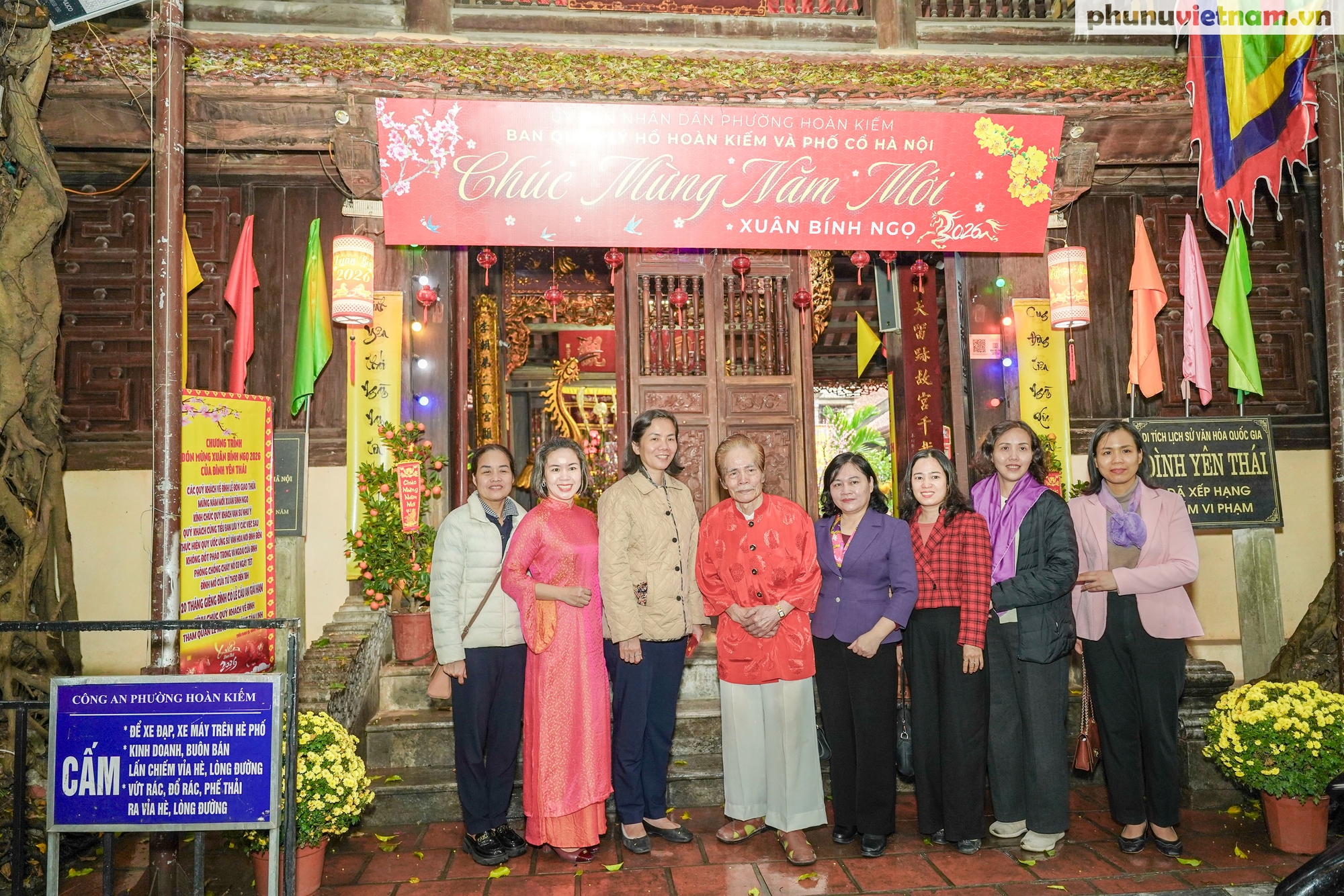 Trung ương Hội LHPN Việt Nam dâng hương, tri ân công đức Hoàng Thái hậu Ỷ Lan- Ảnh 4.