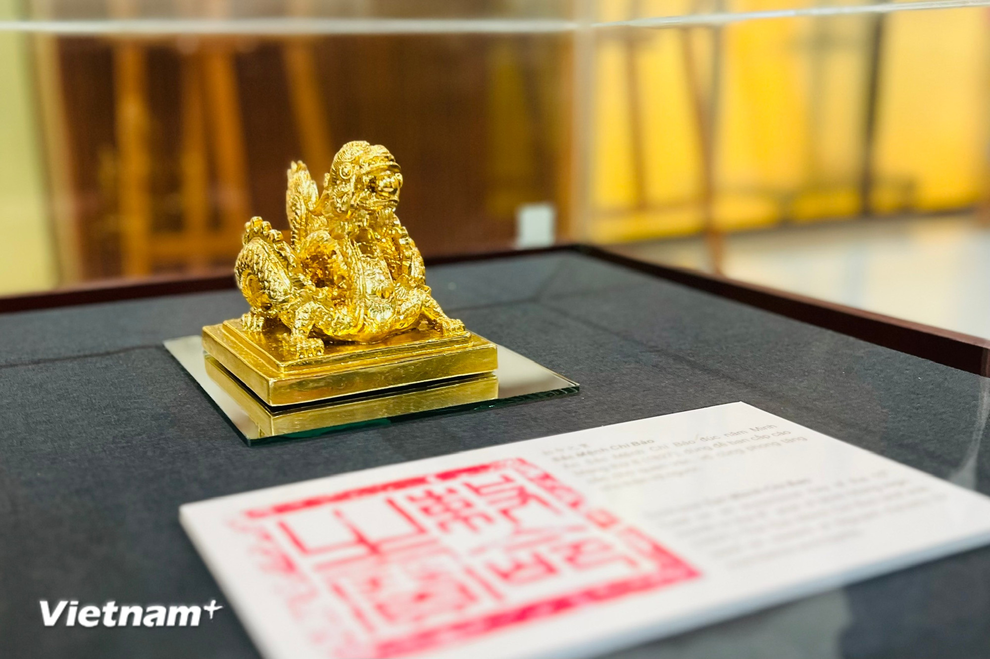 Lần đầu "lộ diện" Mộc bản triều Nguyễn: Khi di sản tư liệu không còn “nằm yên trong kho”- Ảnh 5.