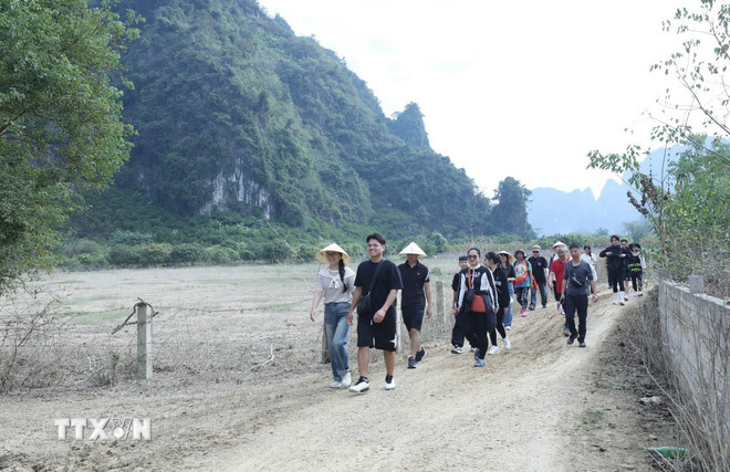 Thủ tướng: Đôn đốc thực hiện nhiệm vụ trọng tâm sau kỳ nghỉ Tết Bính Ngọ- Ảnh 4.