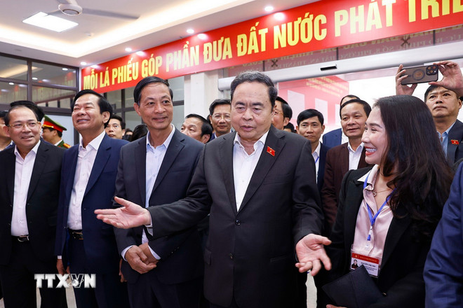 Chủ tịch Quốc hội: Rà soát kỹ nhóm cử tri đặc thù, không bỏ sót quyền bầu cử- Ảnh 1.