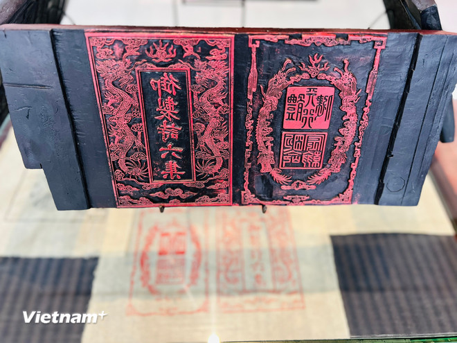 Lộ diện "Châu phê" của các Hoàng đế triều Nguyễn tại Không gian Di sản tư liệu- Ảnh 1.