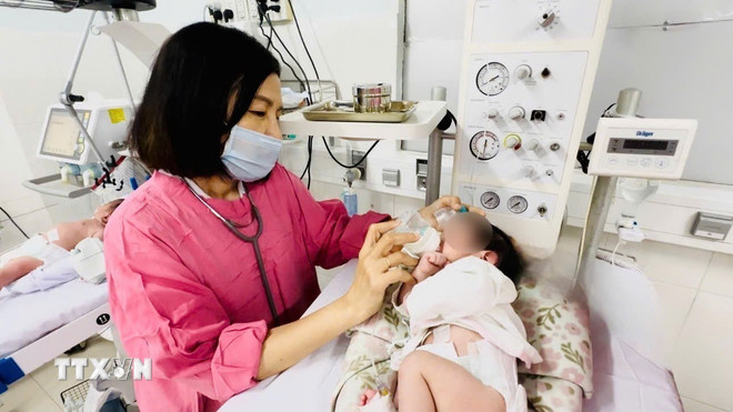 Hướng tới tầm nhìn toàn diện trong chăm sóc sức khỏe bà mẹ, trẻ em- Ảnh 1.