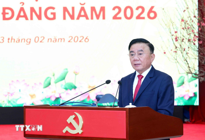 Thường trực Ban Bí thư Trần Cẩm Tú gặp mặt 96 Bí thư chi bộ xuất sắc- Ảnh 2.