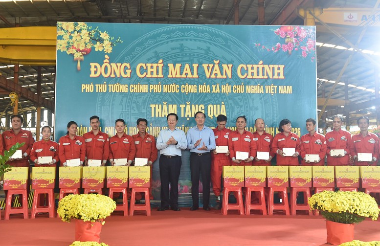 Phó Thủ tướng Mai Văn Chính thăm và tặng quà Tết tại tỉnh Tây Ninh- Ảnh 2.