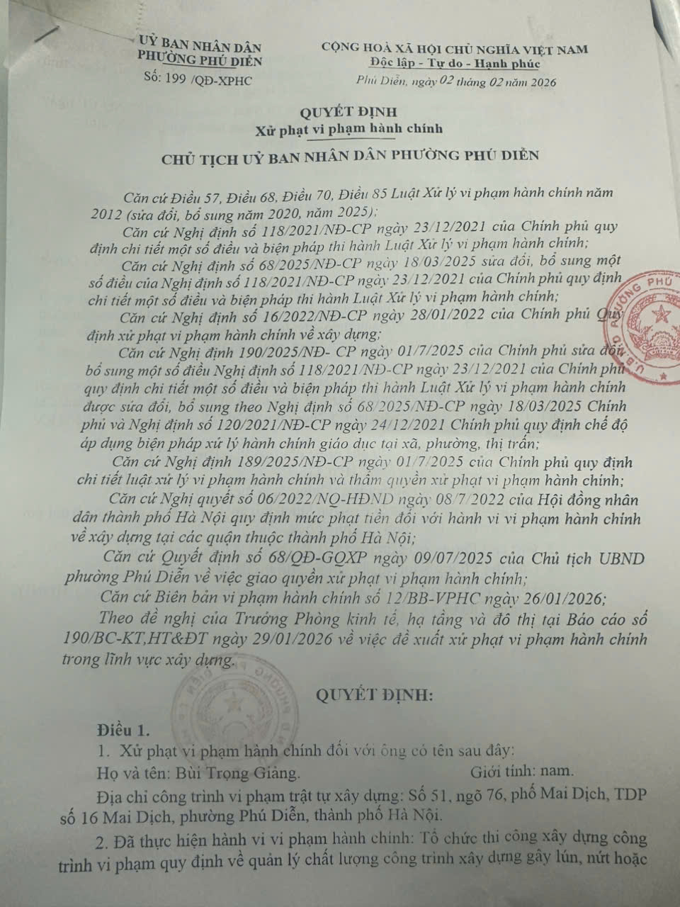 Công trình sai phạm đã bị xử phạt nhưng không đình chỉ thi công: Có đúng quy định pháp luật?- Ảnh 1. Công trình sai phạm đã bị xử phạt nhưng không đình chỉ thi công: Có đúng quy định pháp luật?- Ảnh 1.