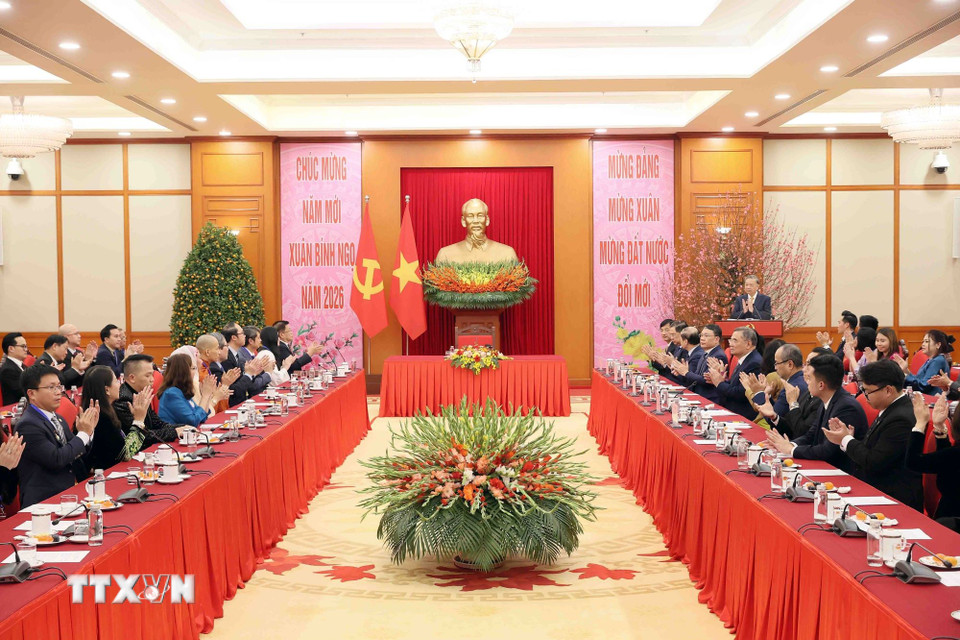 Tổng Bí thư gặp mặt Đoàn kiều bào tiêu biểu tham dự Chương trình Xuân Quê hương- Ảnh 2.