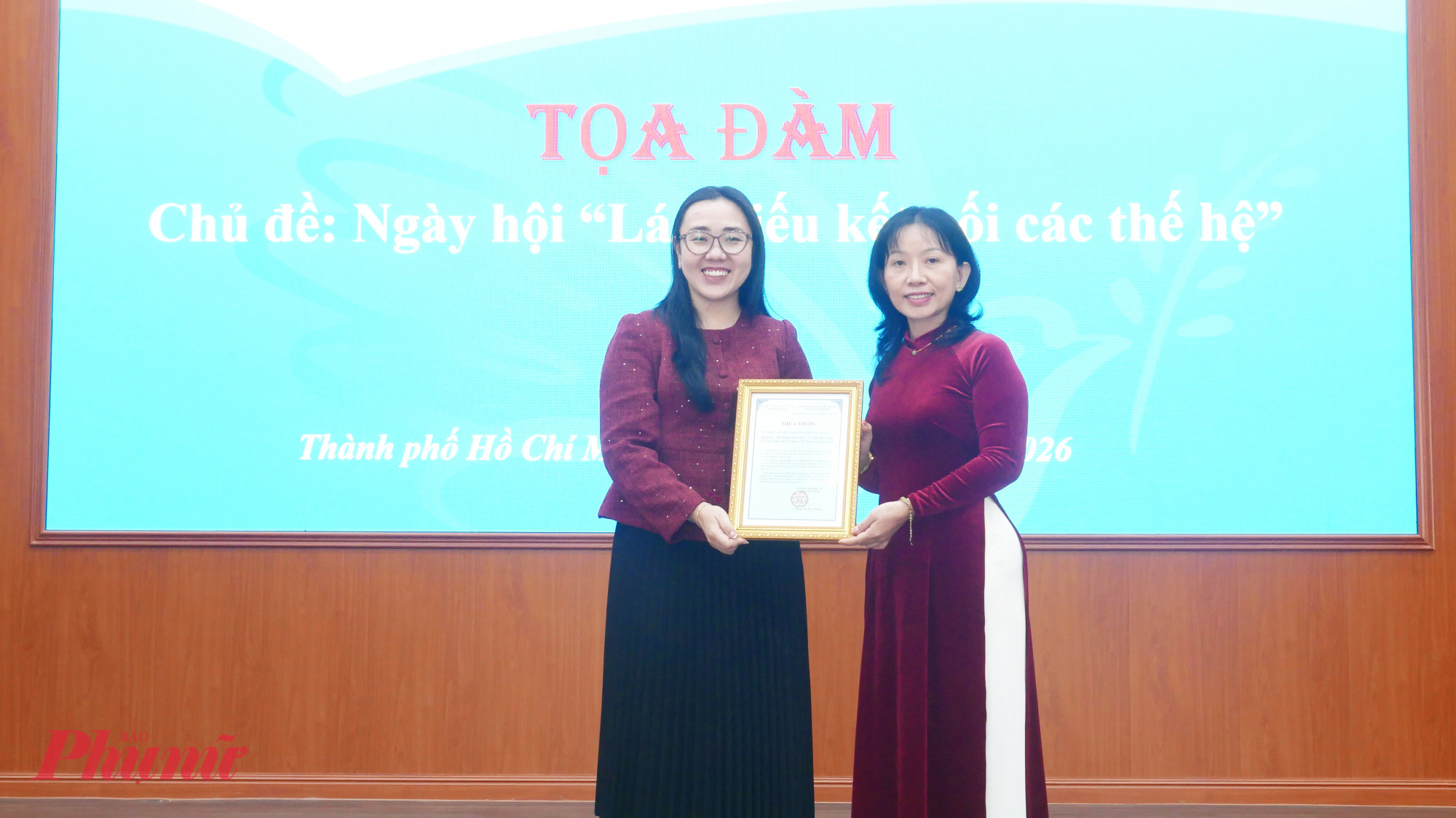 Truyền cảm hứng trách nhiệm công dân cho nữ cử tri trẻ- Ảnh 2.