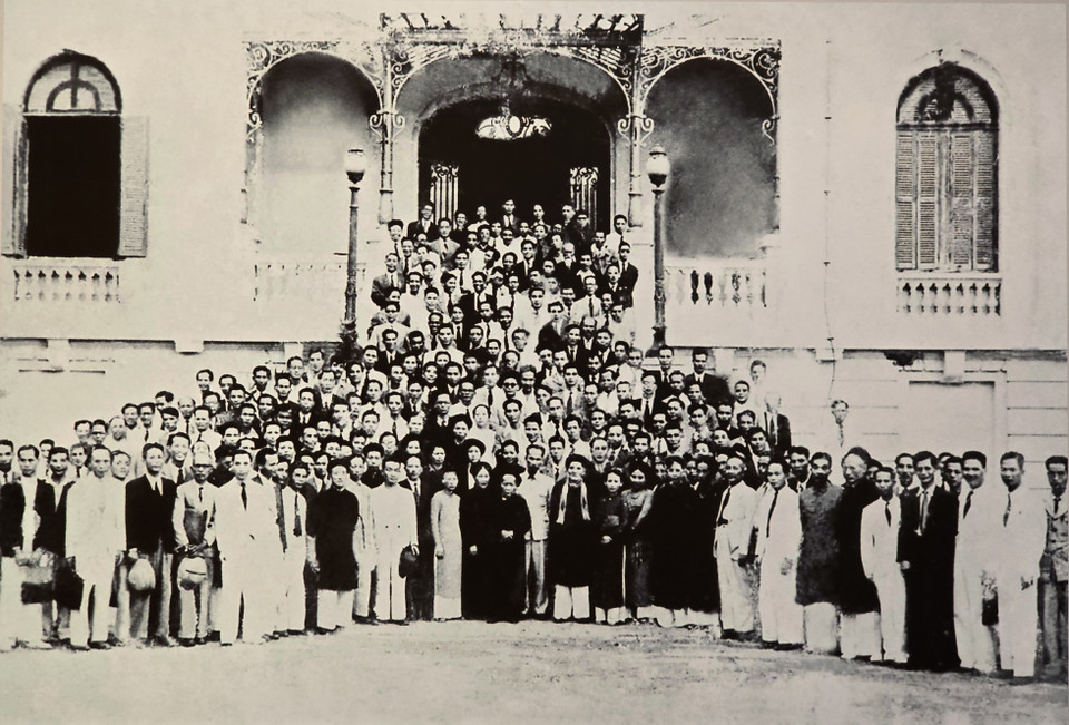 Cùng ngắm hòm phiếu được dùng trong cuộc bầu cử đầu tiên cách đây 80 năm- Ảnh 11.