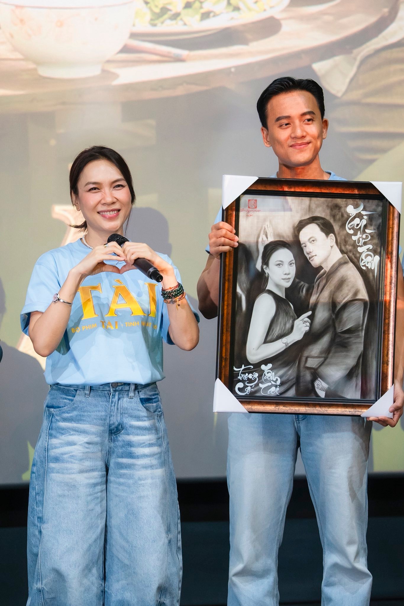 Mỹ Tâm: "Việc tham gia dự án của Mai Tài Phến là một quyết định hợp lý"- Ảnh 1. Mỹ Tâm: "Việc tham gia dự án của Mai Tài Phến là một quyết định hợp lý"- Ảnh 1.