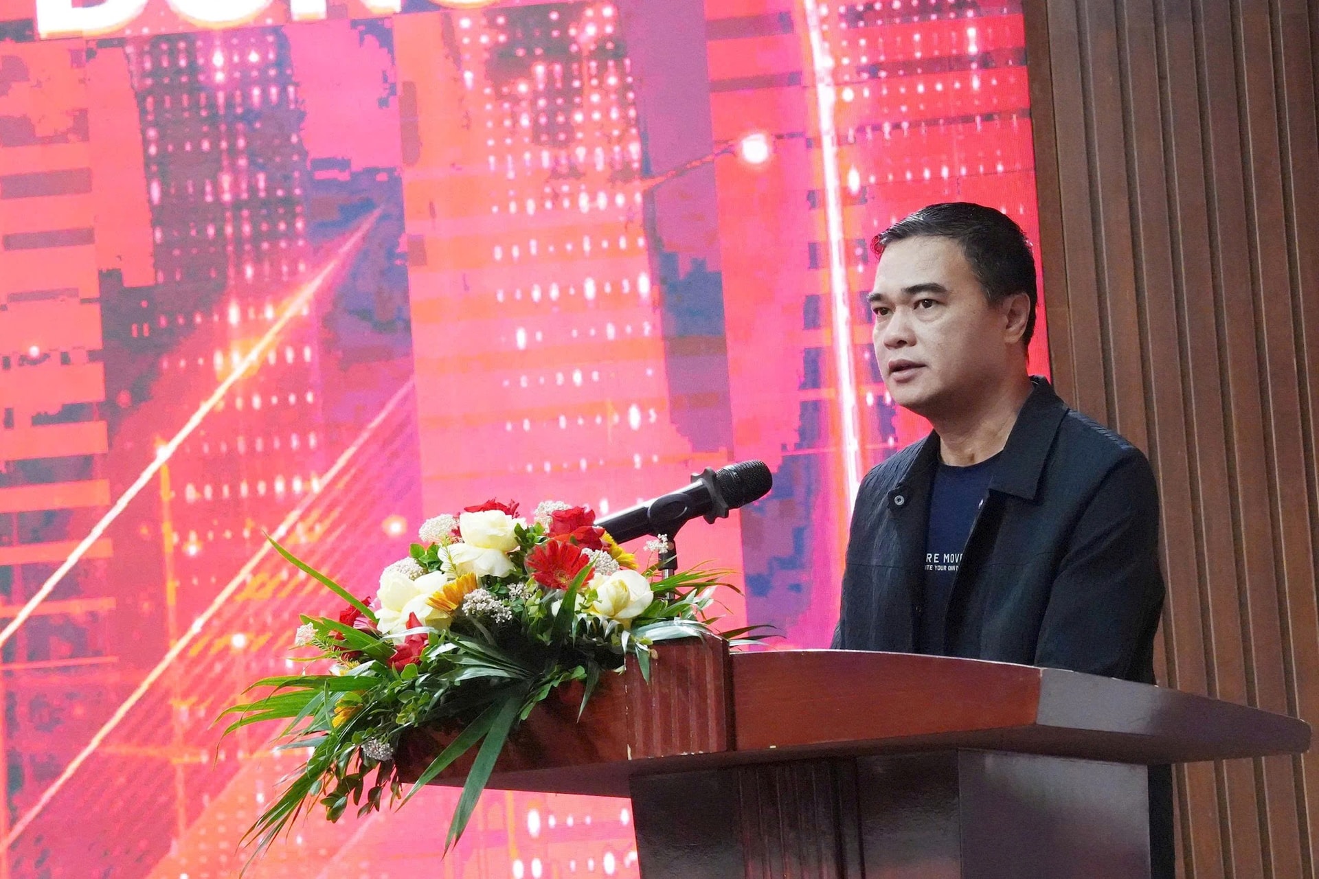 Cơ quan Báo và Phát thanh, Truyền hình Hà Nội ra mắt Tổ phóng viên cộng đồng- Ảnh 2.