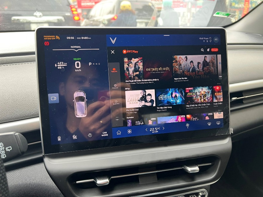 Trợ lý ảo VinFast 3.0 gây bất ngờ: Chủ xe có thể “nhân bản” giọng nói người thân- Ảnh 1.