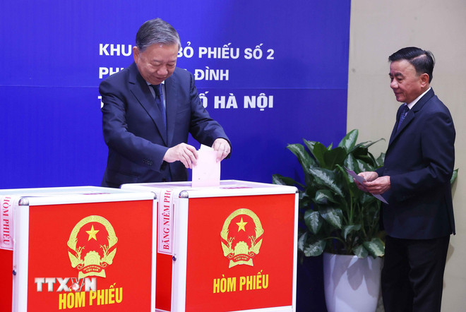 Truyền thông quốc tế ấn tượng với "Ngày hội non sông" của Việt Nam- Ảnh 1.