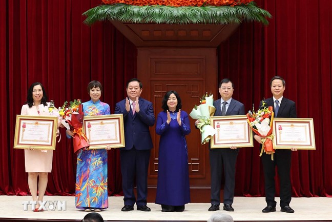 Thành công của Đại hội XIV là sự tổng hòa giữa ý Đảng và lòng dân- Ảnh 4. Thành công của Đại hội XIV là sự tổng hòa giữa ý Đảng và lòng dân- Ảnh 4.