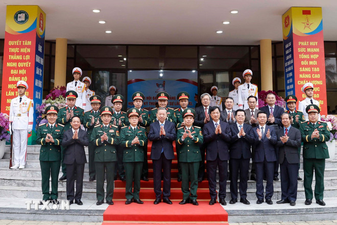 Tổng Bí thư Tô Lâm: Học viện Kỹ thuật quân sự phát huy mạnh mẽ tinh thần "Đoàn kết, bản lĩnh; đổi mới, sáng tạo; trí tuệ, phát triển"- Ảnh 3.