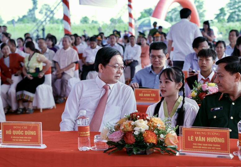 Khởi công đồng loạt các trường nội trú liên cấp vùng biên giai đoạn 2- Ảnh 9.