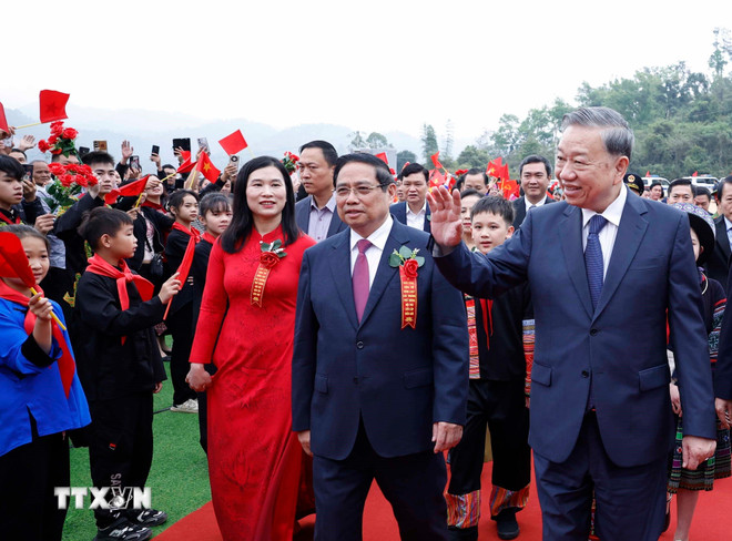 Tổng Bí thư: Đưa Trường Phổ thông nội trú thành "cột mốc mềm" về giáo dục vùng biên- Ảnh 2.