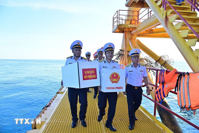 Bầu cử Quốc hội và HĐND: Nhiệm vụ chính trị trọng tâm, ngày hội của toàn dân- Ảnh 2.