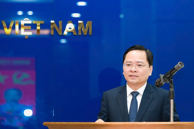 Ông Nguyễn Anh Tuấn được chỉ định làm Bí thư Đảng ủy Tổng Liên đoàn Lao động Việt Nam- Ảnh 4. Ông Nguyễn Anh Tuấn được chỉ định làm Bí thư Đảng ủy Tổng Liên đoàn Lao động Việt Nam- Ảnh 4.