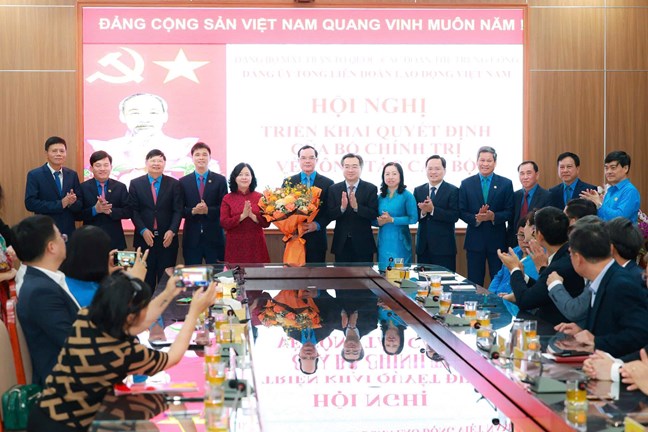 Ông Nguyễn Anh Tuấn được chỉ định làm Bí thư Đảng ủy Tổng Liên đoàn Lao động Việt Nam- Ảnh 2. Ông Nguyễn Anh Tuấn được chỉ định làm Bí thư Đảng ủy Tổng Liên đoàn Lao động Việt Nam- Ảnh 2.