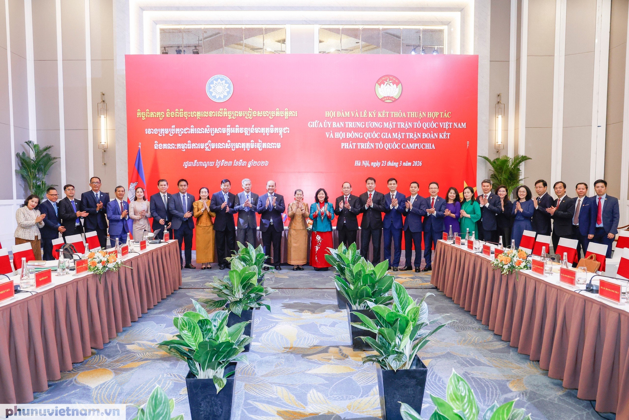 Việt Nam - Campuchia: Nâng tầm hợp tác Mặt trận, vun đắp tình hữu nghị trường tồn- Ảnh 7. Việt Nam - Campuchia: Nâng tầm hợp tác Mặt trận, vun đắp tình hữu nghị trường tồn- Ảnh 7.