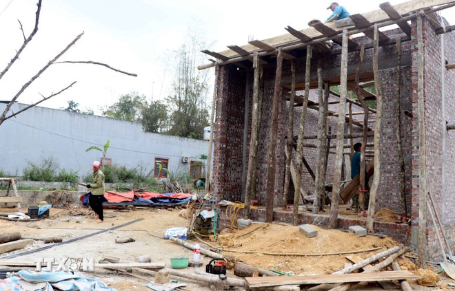 Hỗ trợ xóa nhà tạm, nhà dột nát đối với con đẻ của người hoạt động kháng chiến bị nhiễm chất độc hóa học- Ảnh 1.