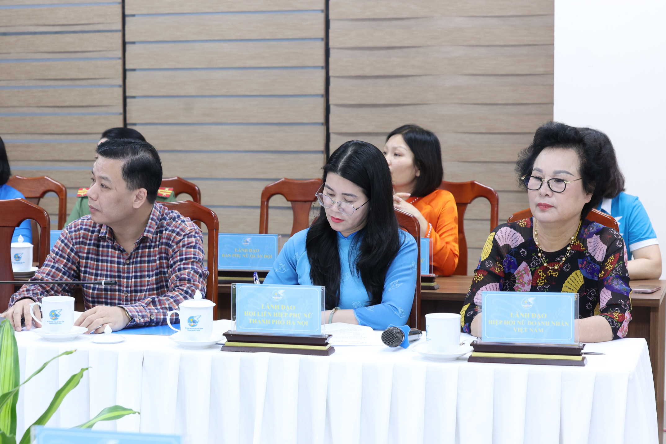 Phát huy tinh thần "3 nhất" trong chương trình "Đồng hành cùng phụ nữ biên cương"- Ảnh 8.