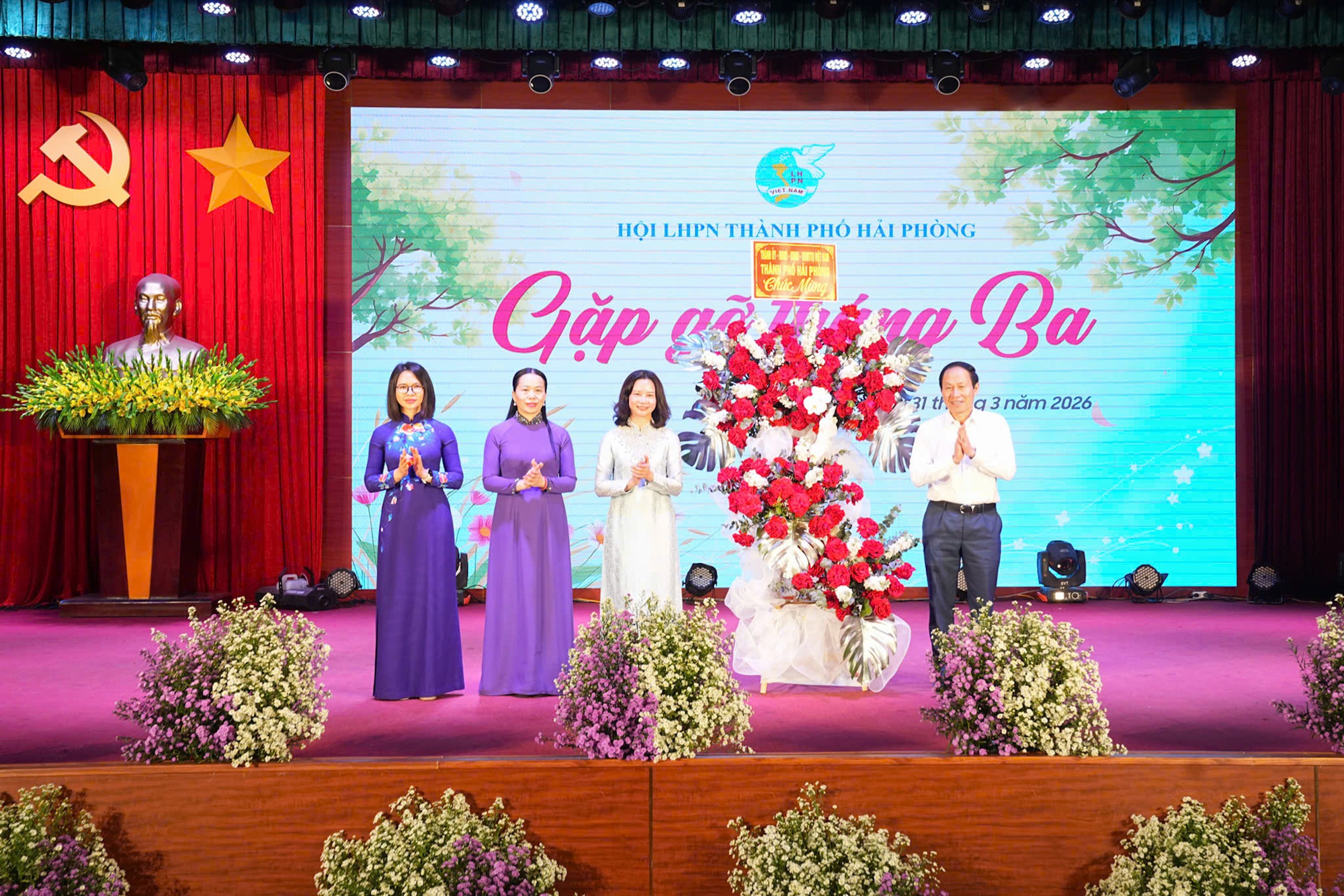 Hội LHPN TP Hải Phòng khẳng định vai trò trong hệ thống chính trị và đời sống xã hội- Ảnh 1.