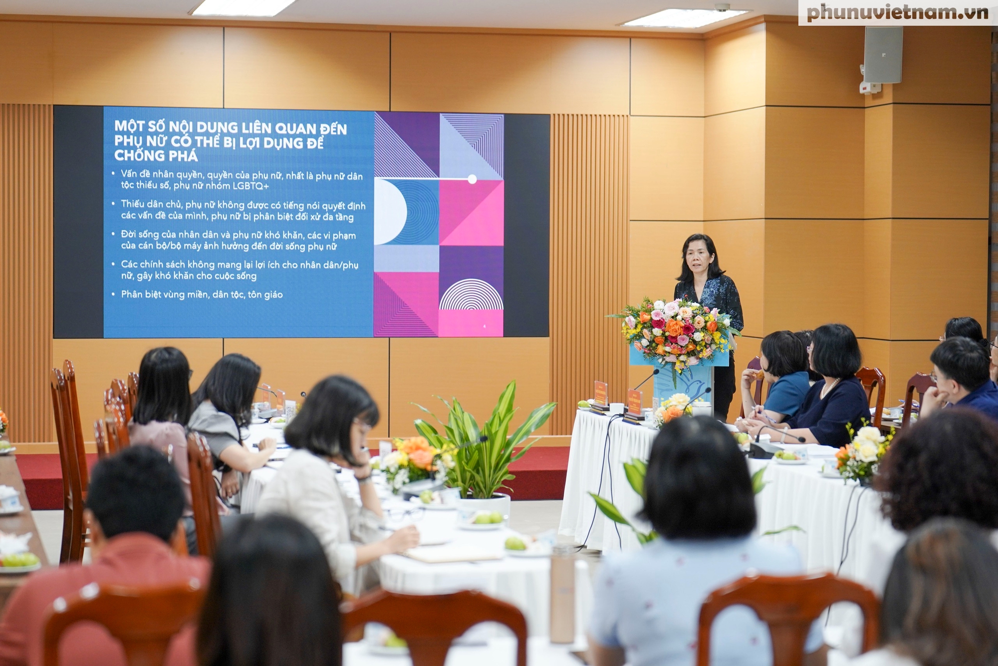 Đảng bộ TƯ Hội LHPN Việt Nam phát động Cuộc thi chính luận về bảo vệ nền tảng tư tưởng của Đảng năm 2026- Ảnh 8.