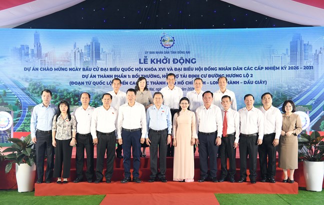 Chủ tịch Quốc hội Trần Thanh Mẫn dự Lễ khởi động dự án chào mừng Ngày bầu cử- Ảnh 3.