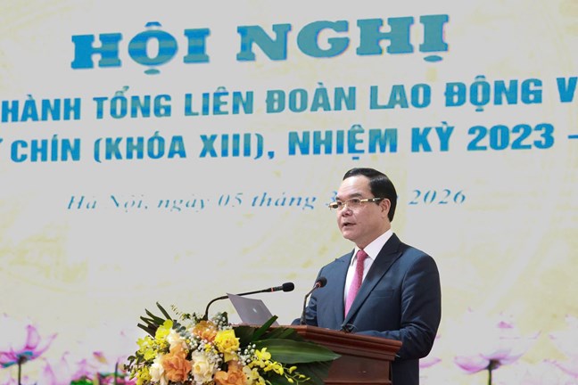 Ông Nguyễn Anh Tuấn được bầu giữ chức Chủ tịch Tổng Liên đoàn Lao động Việt Nam- Ảnh 6.