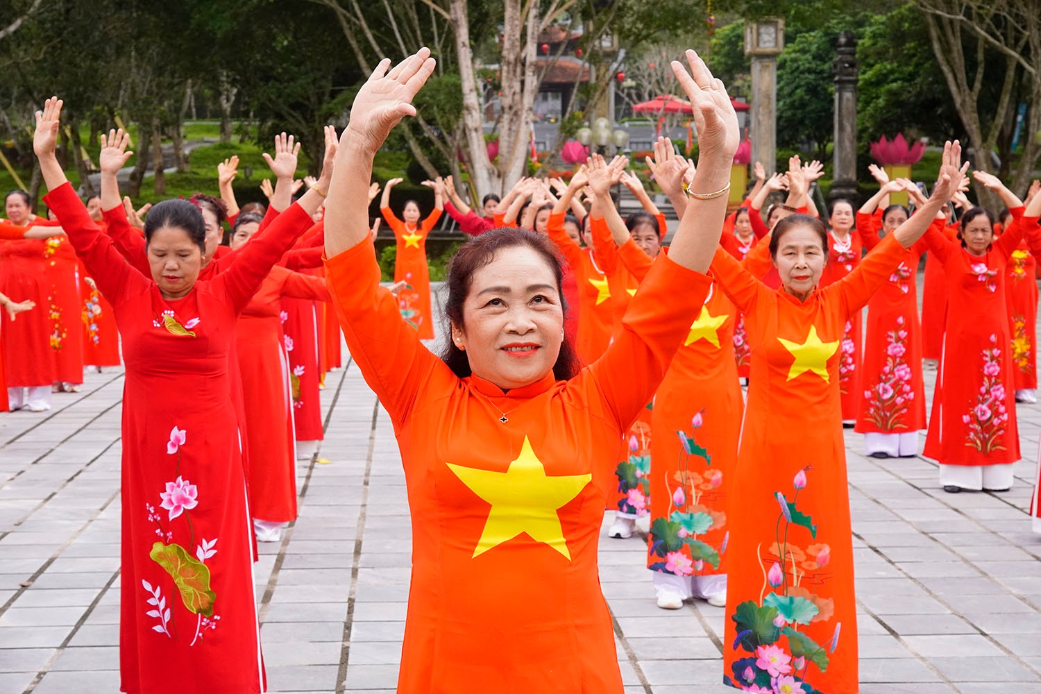 Hà Tĩnh: Sôi nổi các hoạt động chào mừng Ngày Quốc tế phụ nữ 8/3- Ảnh 8.