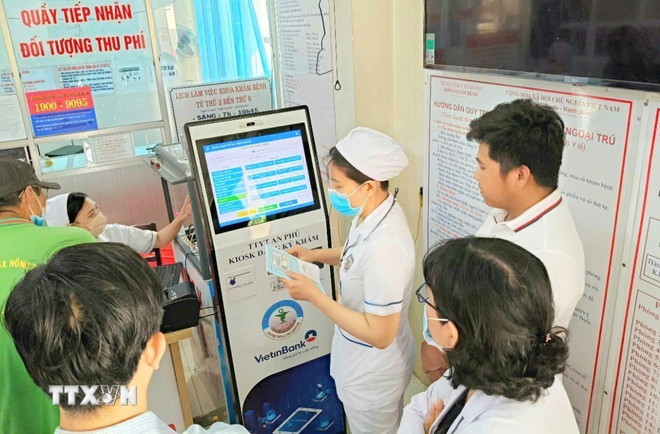 Triển khai cơ chế, chính sách đặc biệt cho công tác chăm sóc sức khỏe Nhân dân- Ảnh 1.