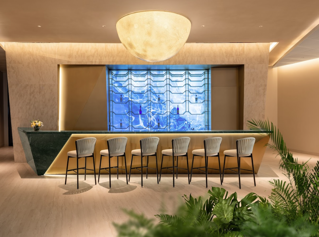 Ảnh có chứa trong nhà, tường, thiết kế nội thất, đồ đạc  Nội dung do AI tạo ra có thể không chính xác.