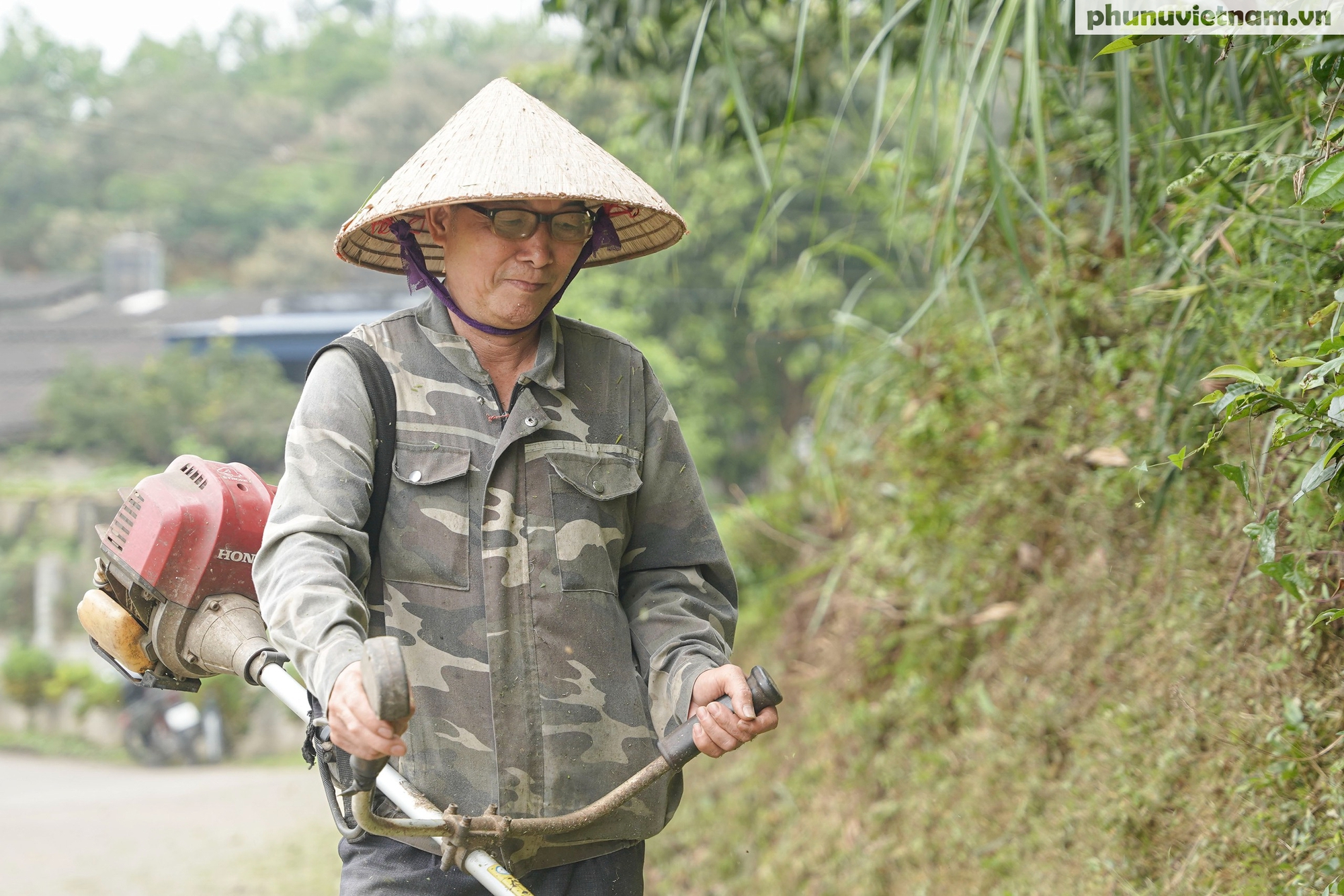 Người dân dứt bỏ khói thuốc, đưa xóm nhỏ trở lại trong lành- Ảnh 2.