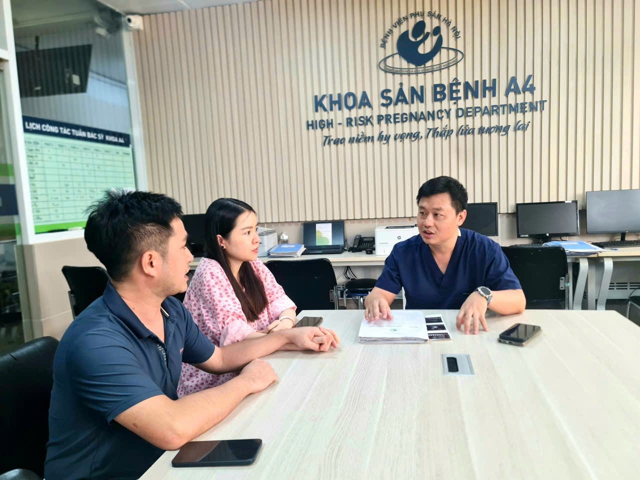 Kỳ tích y khoa: 2 trẻ song sinh chào đời cách nhau 13 tuần- Ảnh 3.