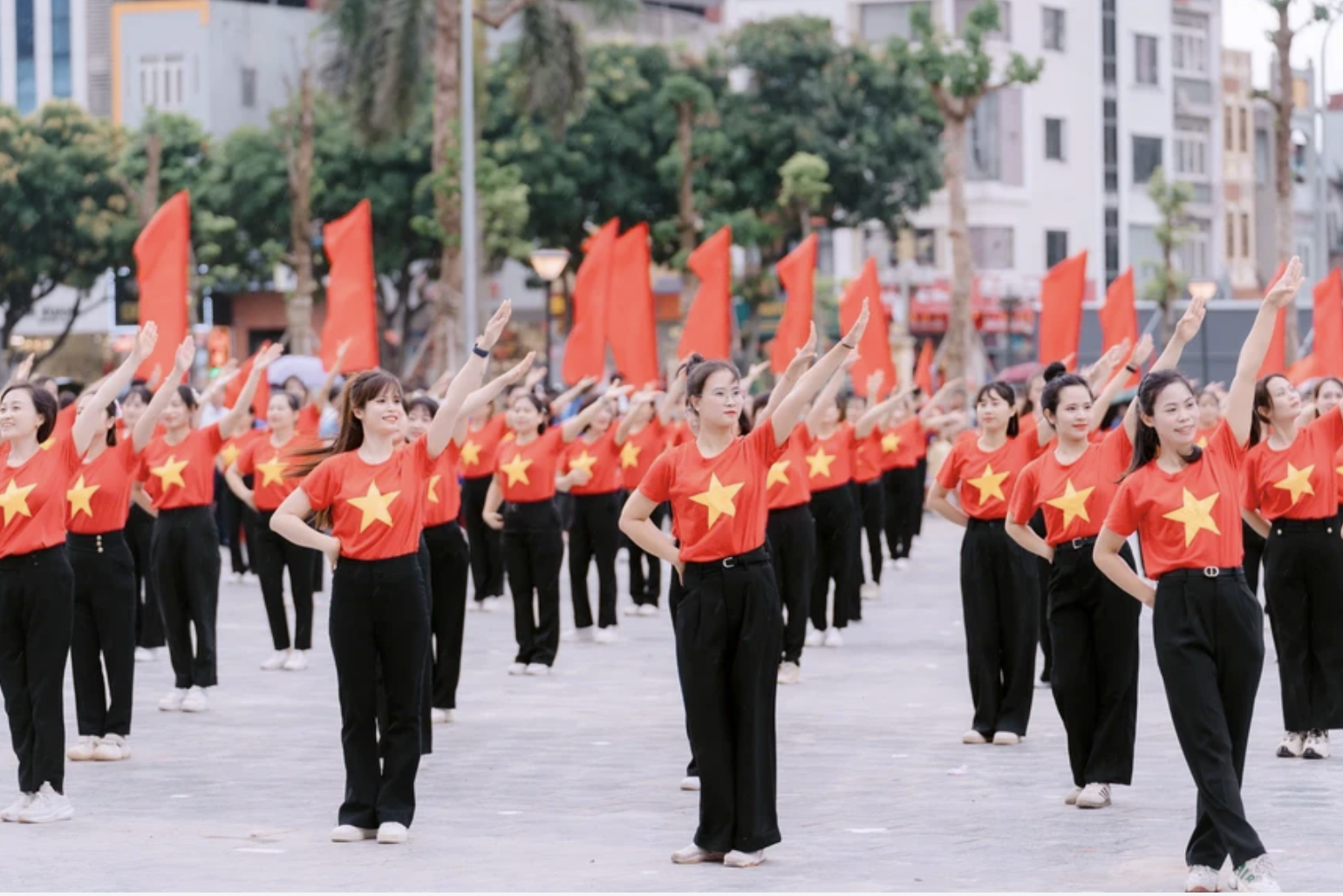 Luật Thủ đô (sửa đổi): Khi "quyền trên giấy" phải đo bằng chất lượng sống của người dân