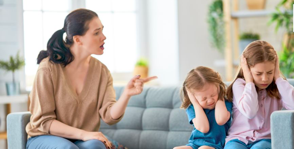 Hồi chuông cảnh báo cha mẹ “cạn kiệt tinh thần”- Ảnh 2.