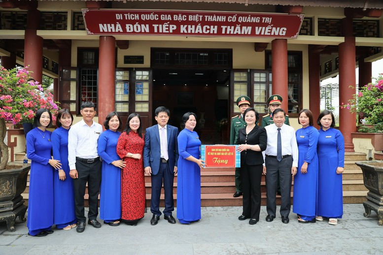 Phó Thủ tướng Phạm Thị Thanh Trà phát động Chiến dịch 500 ngày đêm tìm kiếm, quy tập và xác định danh tính hài cốt liệt sĩ- Ảnh 8.