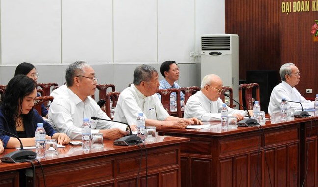 UBTƯ MTTQ Việt Nam tổ chức Hội nghị Sơ kết công tác phối hợp năm 2025 với Ủy ban Đoàn kết Công giáo Việt Nam- Ảnh 4.