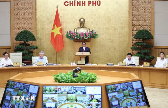 Thủ tướng: Vượt qua nhiều “cơn gió ngược,” đưa “con thuyền” kinh tế, xã hội cập bến an toàn- Ảnh 2.