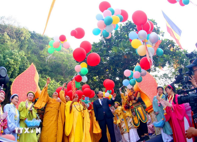 Lễ hội Quán Thế Âm - kết nối di sản với phát triển du lịch bền vững- Ảnh 2.